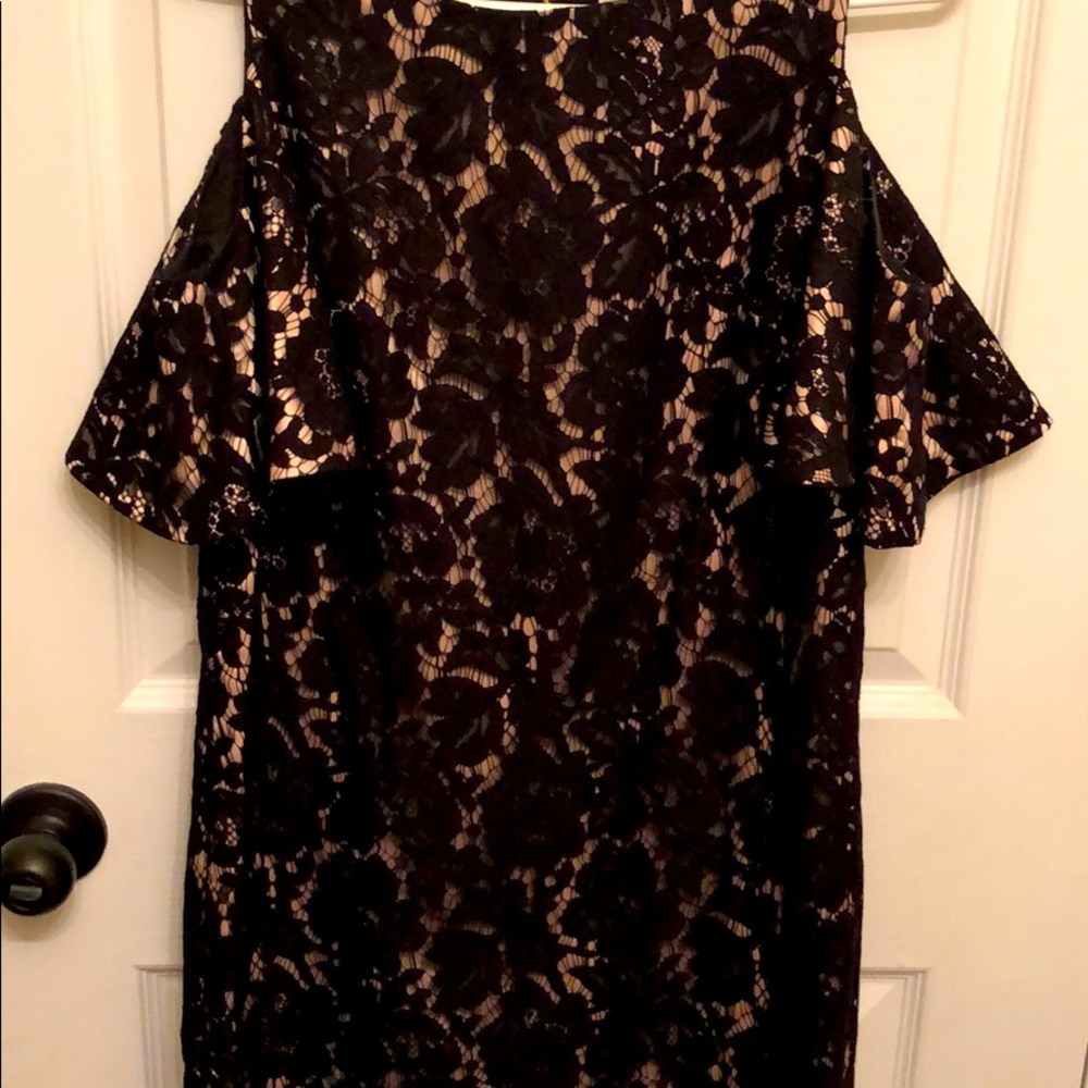 Chelsea28 Cold Shoulder Black Lace Dress